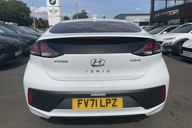 Hyundai IONIQ 1.6 GDi Hybrid Premium SE 5dr DCT