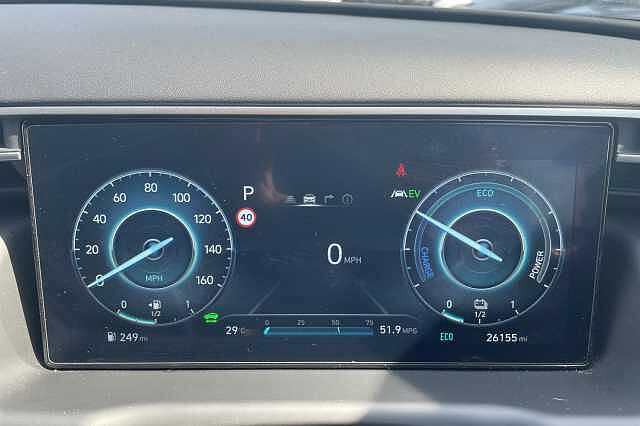 Hyundai TUCSON SE Connect 1.6 T-GDi HEV (230ps)
