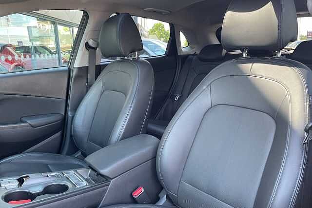 Hyundai KONA Ultimate Electric 64kWh EV (204ps)