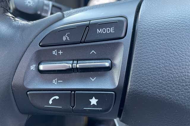 Hyundai KONA Ultimate Electric 64kWh EV (204ps)