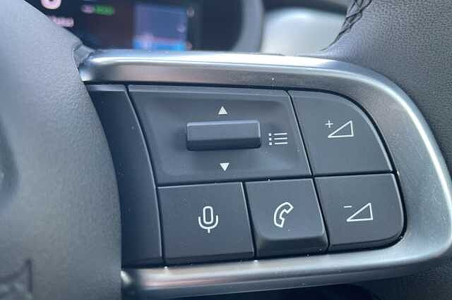 Jeep Avenger Summit Electric 54kWh EV (156ps)