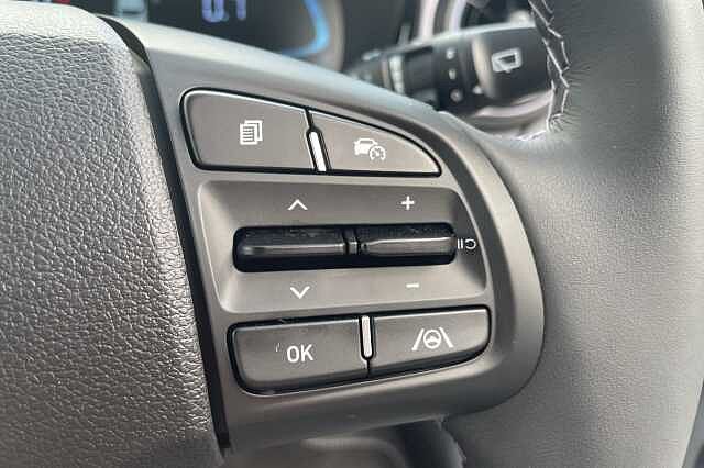 Hyundai i10 Premium [Nav] 1.0 MPi (63ps)