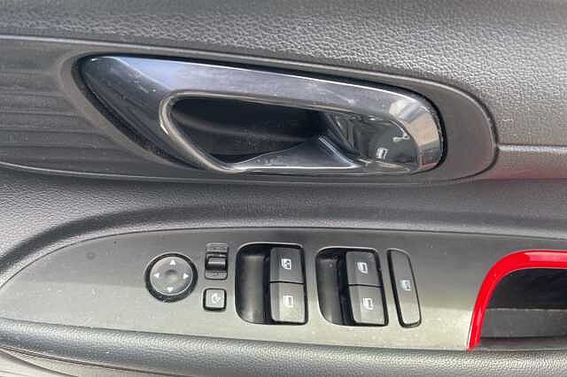 Hyundai i20 N Line 1.0 T-GDi MHEV (120ps)