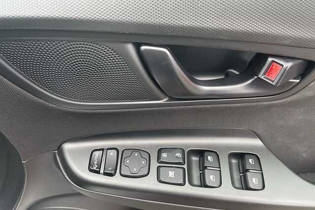 Hyundai KONA N Line 1.0 T-GDi MHEV (120ps)
