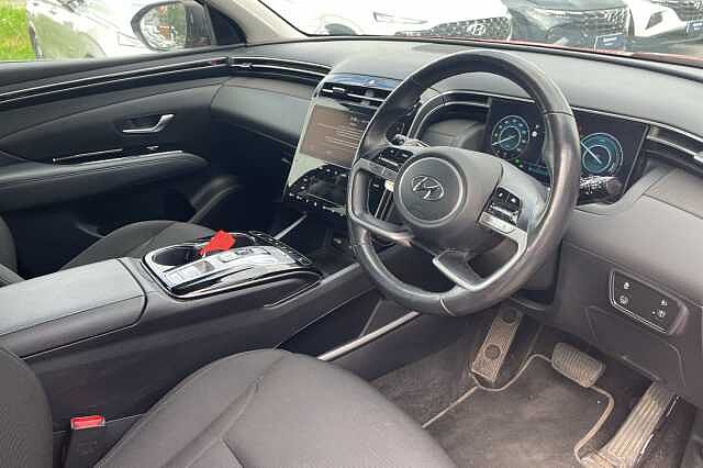 Hyundai TUCSON Premium Hybrid 1.6 T-GDi HEV (230ps) Red