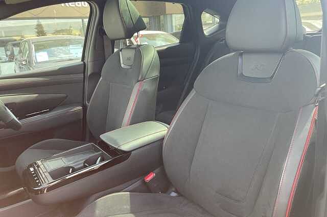 Hyundai TUCSON N Line S Plug-in Hybrid 1.6 T-GDi PHEV (252ps) Abyss Black