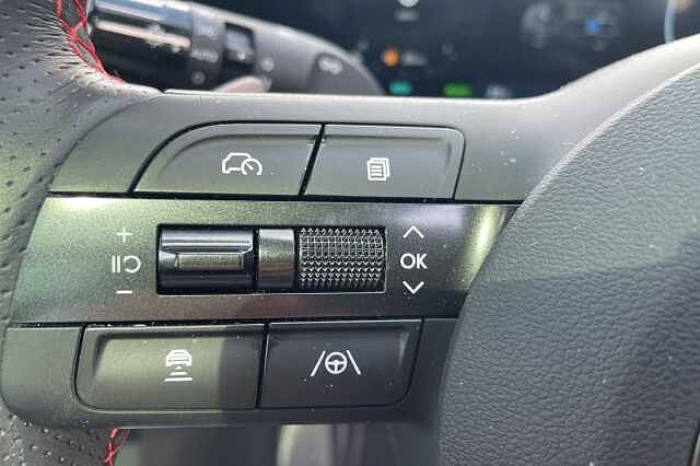 Hyundai TUCSON N Line S Plug-in Hybrid 1.6 T-GDi PHEV (252ps) Abyss Black