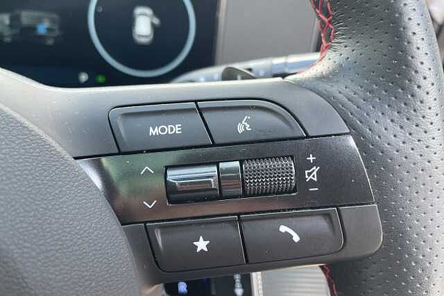 Hyundai TUCSON N Line S Plug-in Hybrid 1.6 T-GDi PHEV (252ps) Abyss Black