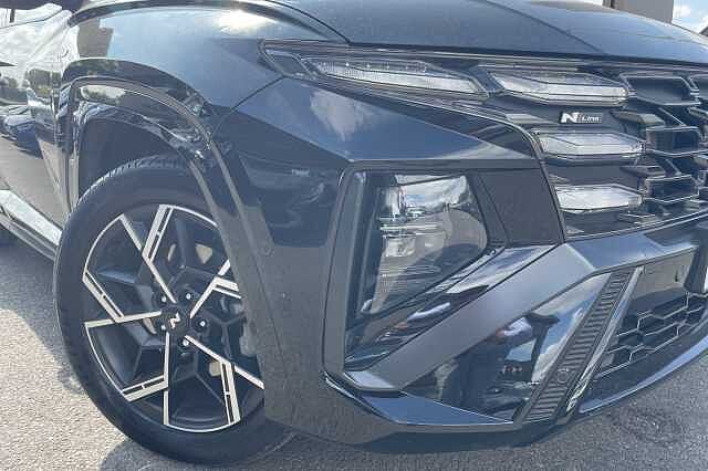 Hyundai TUCSON N Line S Plug-in Hybrid 1.6 T-GDi PHEV (252ps) Abyss Black