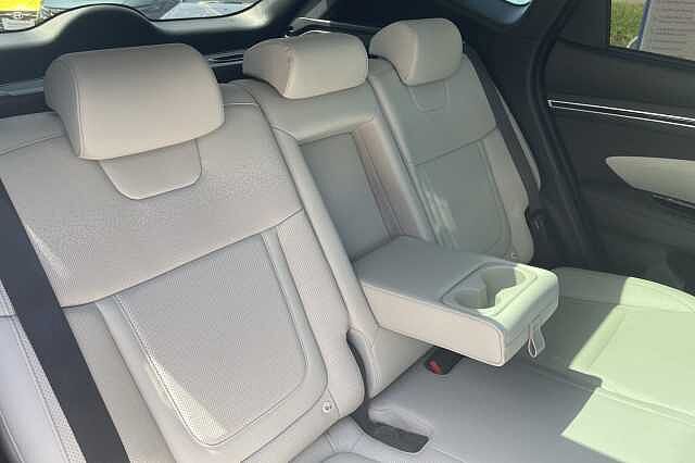 Hyundai TUCSON Ultimate Hybrid + Tech Pack 1.6 T-GDi HEV (230ps)