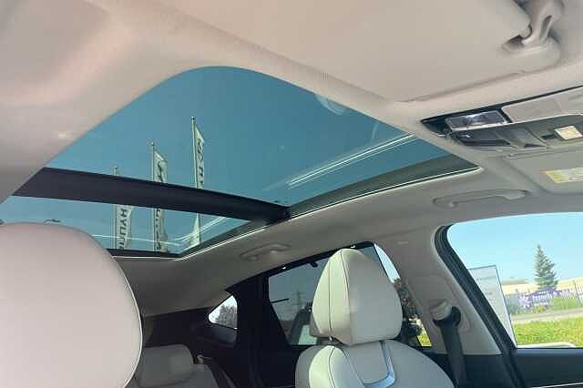 Hyundai TUCSON Ultimate Hybrid + Tech Pack 1.6 T-GDi HEV (230ps)