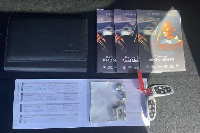 Hyundai TUCSON Ultimate Hybrid + Tech Pack 1.6 T-GDi HEV (230ps)