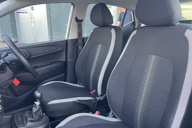 Hyundai i10 Advance 1.0 MPi (67ps)