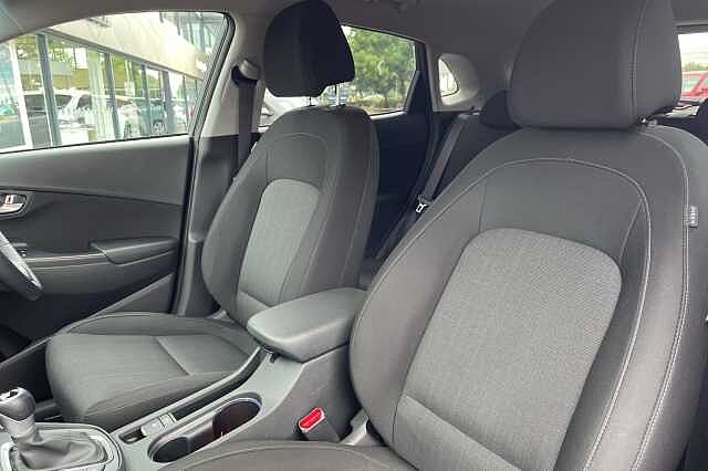 Hyundai KONA Premium Hybrid 1.6 GDi HEV (141ps)