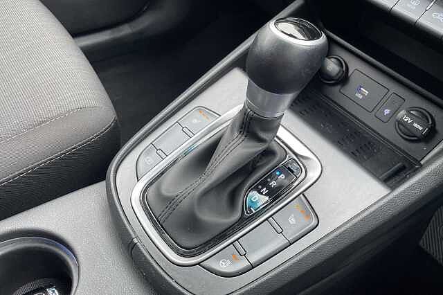 Hyundai KONA Premium Hybrid 1.6 GDi HEV (141ps)