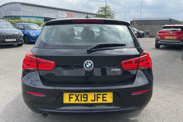 BMW 1 Series 118i Sport B38 1.5-litre (136ps)