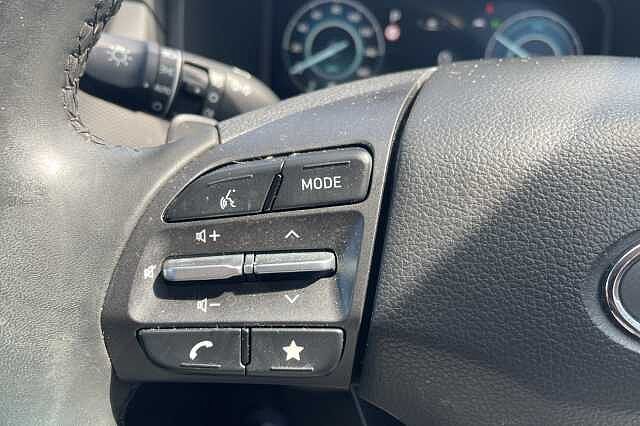 Hyundai KONA Premium Hybrid 1.6 GDi HEV (141ps) Galactic Grey