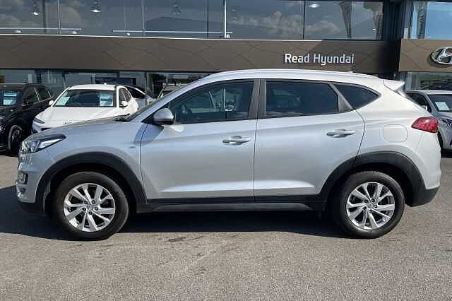 Hyundai TUCSON SE Nav 1.6 CRDi MHEV (115ps)