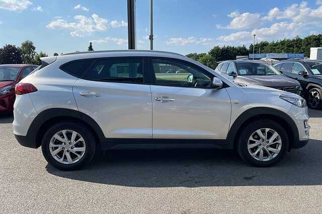 Hyundai TUCSON SE Nav 1.6 CRDi MHEV (115ps)