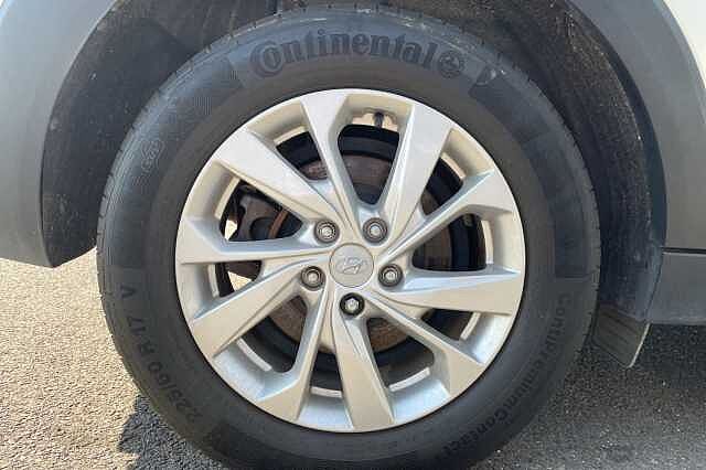 Hyundai TUCSON SE Nav 1.6 CRDi MHEV (115ps)