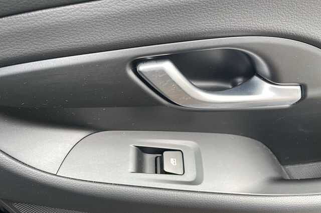Hyundai I30 Premium 1.0 T-GDi MHEV (120ps) Phantom Black