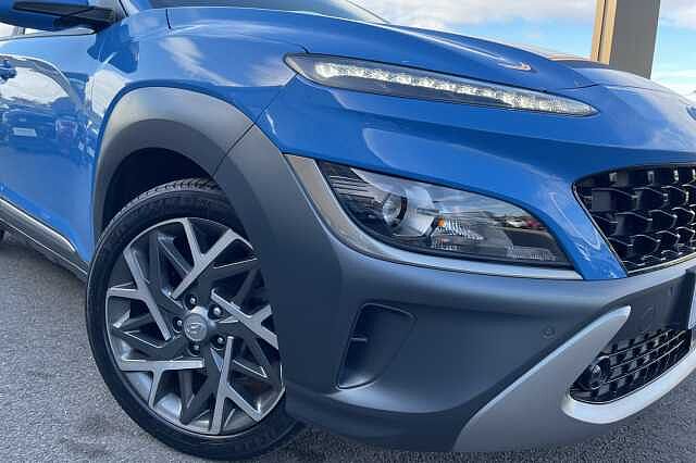 Hyundai KONA Premium Hybrid 1.6 GDi HEV (141ps) Blue