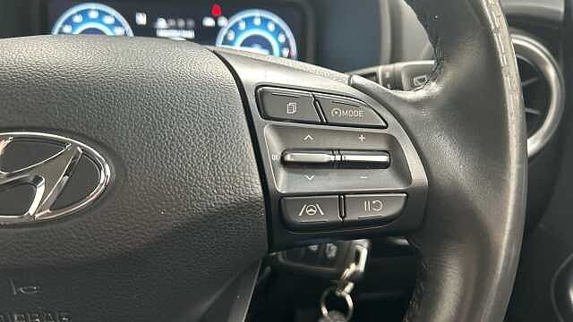 Hyundai KONA 1.0 T-GDi MHEV SE Connect SUV 5dr Petrol Hybrid Manual Euro 6 (s/s) (120 ps) Grey