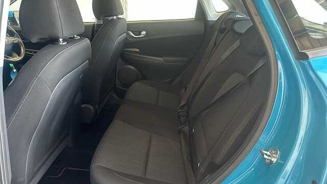Hyundai KONA 1.0 T-GDi MHEV SE Connect SUV 5dr Petrol Hybrid Manual Euro 6 (s/s) (120 ps) Dive Blue