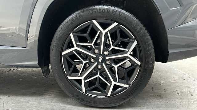 Hyundai TUCSON 1.6 T-GDi N Line SUV 5dr Petrol Manual Euro 6 (s/s) (150 ps) Dark Knight