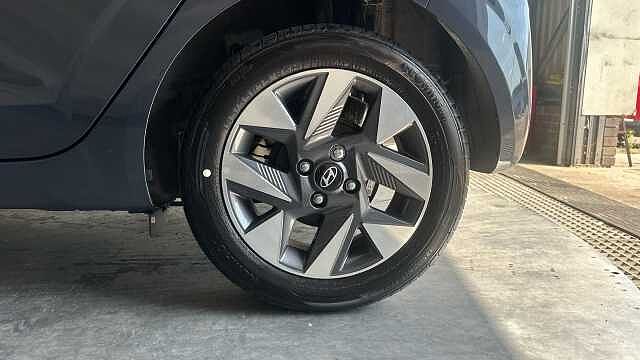 Hyundai i10 1.0 Advance Plus pack Hatchback 5dr Petrol Auto Euro 6 (s/s) (63 ps)