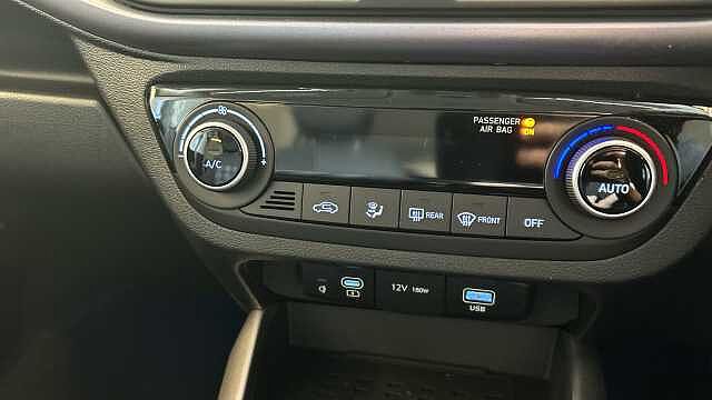 Hyundai i10 1.2 Premium Auto Euro 6 (s/s) 5dr
