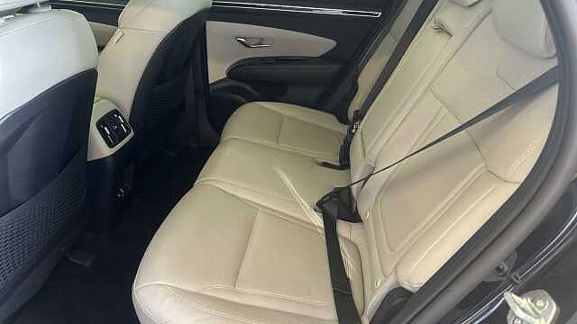 Hyundai TUCSON 1.6 T-GDi 13.8kWh Ultimate SUV 5dr Petrol Plug-in Hybrid Auto 4WD Euro 6 (s/s) ( Black