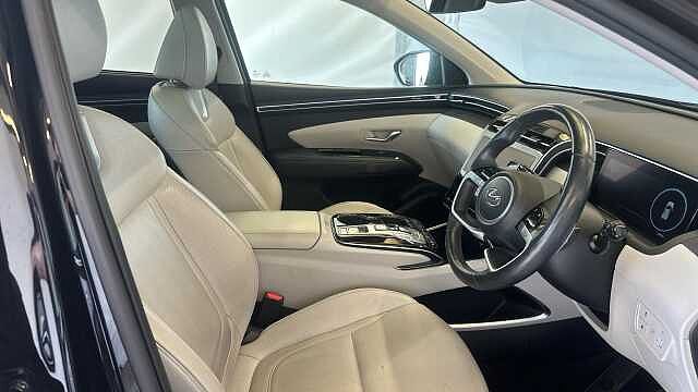 Hyundai TUCSON 1.6 T-GDi 13.8kWh Ultimate SUV 5dr Petrol Plug-in Hybrid Auto 4WD Euro 6 (s/s) ( Black