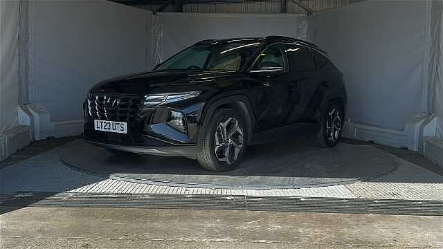 Hyundai TUCSON 1.6 T-GDi 13.8kWh Ultimate SUV 5dr Petrol Plug-in Hybrid Auto 4WD Euro 6 (s/s) ( Black