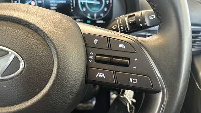 Hyundai BAYON 1.0 T-GDi MHEV SE Connect SUV 5dr Petrol Hybrid DCT Euro 6 (s/s) (100 ps)