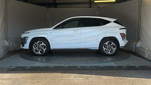 Hyundai KONA 1.6 T-GDi N Line S SUV 5dr Petrol DCT Euro 6 (s/s) (138 ps) White