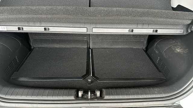 Hyundai INSTER Long Range 49kWh 02 SUV 5dr Electric Auto (115 ps)