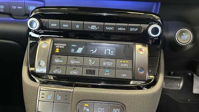 Hyundai INSTER Long Range 49kWh 02 SUV 5dr Electric Auto (115 ps)