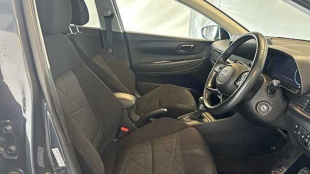 Hyundai BAYON 1.0 T-GDi MHEV Premium SUV 5dr Petrol Hybrid DCT Euro 6 (s/s) (100 ps)