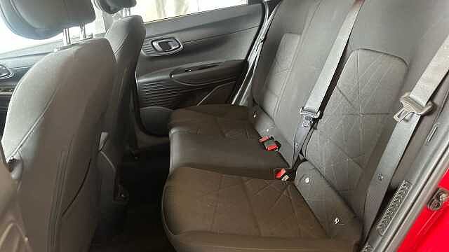 Hyundai BAYON 1.0 T-GDi MHEV Premium SUV 5dr Petrol Hybrid DCT Euro 6 (s/s) (100 ps) Red