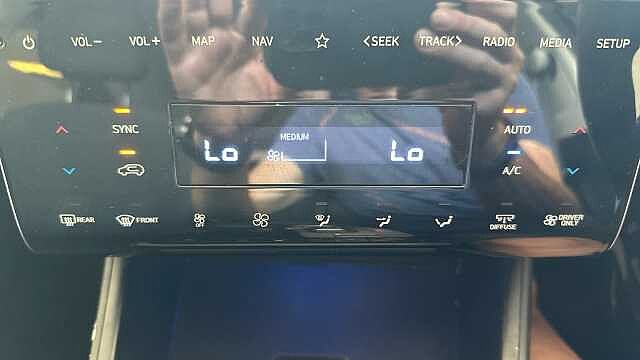 Hyundai TUCSON 1.6 h T-GDi Premium SUV 5dr Petrol Hybrid Auto Euro 6 (s/s) (230 ps)