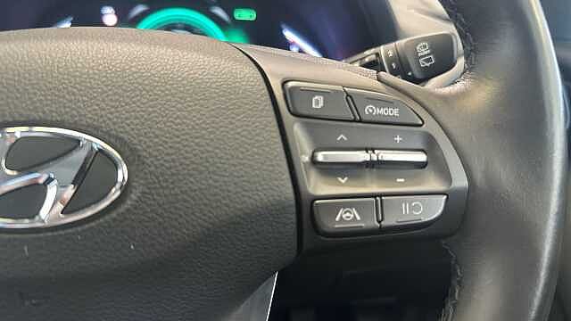 Hyundai i30 1.0 T-GDi MHEV Premium Tourer 5dr Petrol Hybrid Manual Euro 6 (s/s) (120 ps)