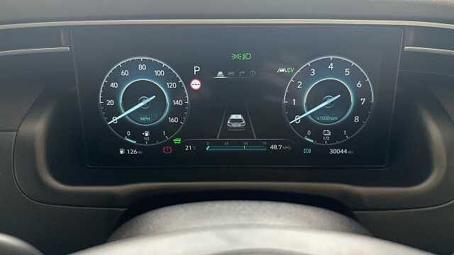 Hyundai TUCSON 1.6 h T-GDi Premium SUV 5dr Petrol Hybrid Auto Euro 6 (s/s) (230 ps)