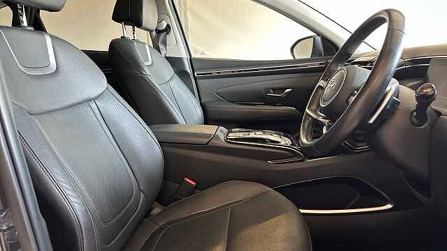 Hyundai TUCSON 1.6 h T-GDi Ultimate SUV 5dr Petrol Hybrid Auto Euro 6 (s/s) (230 ps) Dark Knight