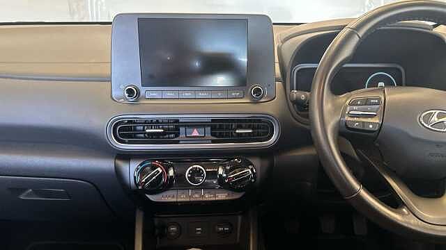 Hyundai KONA 1.0 T-GDi MHEV SE Connect SUV 5dr Petrol Hybrid Manual Euro 6 (s/s) (120 ps)