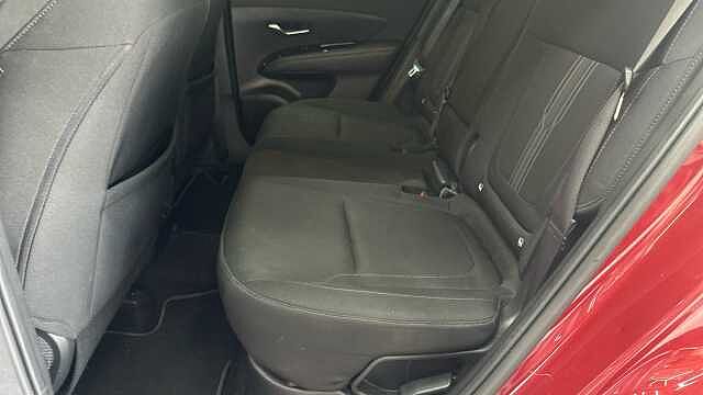 Hyundai TUCSON 1.6 h T-GDi Premium SUV 5dr Petrol Hybrid Auto Euro 6 (s/s) (230 ps) Red