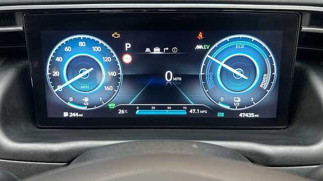 Hyundai TUCSON 1.6 h T-GDi Premium SUV 5dr Petrol Hybrid Auto Euro 6 (s/s) (230 ps) Red
