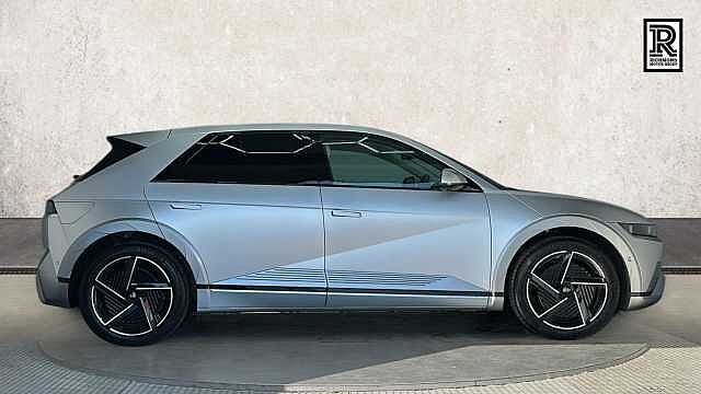 Hyundai IONIQ 5 84kWh Ultimate Hatchback 5dr Electric Auto (228 ps) Gravity Gold