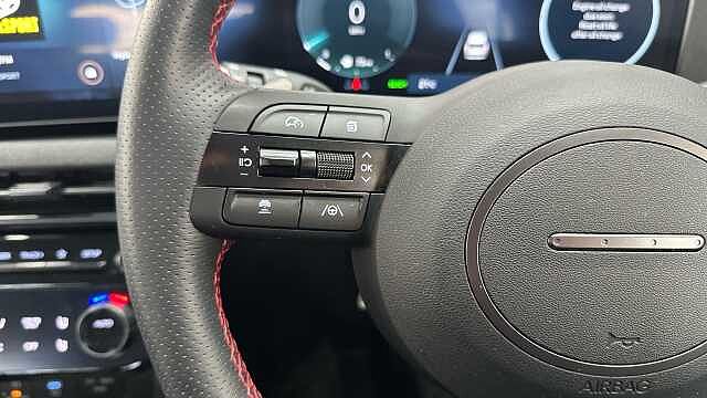 Hyundai TUCSON 1.6T N Line S SUV 5dr Petrol Hybrid Auto Euro 6 (s/s) (239 ps) Black