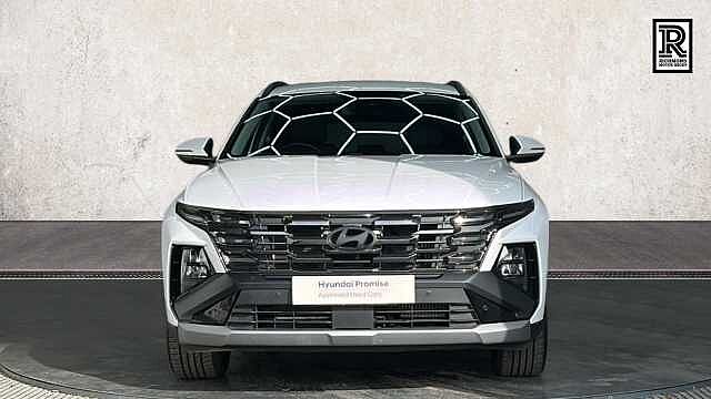 Hyundai TUCSON 1.6 T-GDi Premium SUV 5dr Petrol Hybrid Auto Euro 6 (s/s) (215 ps) Atlas White